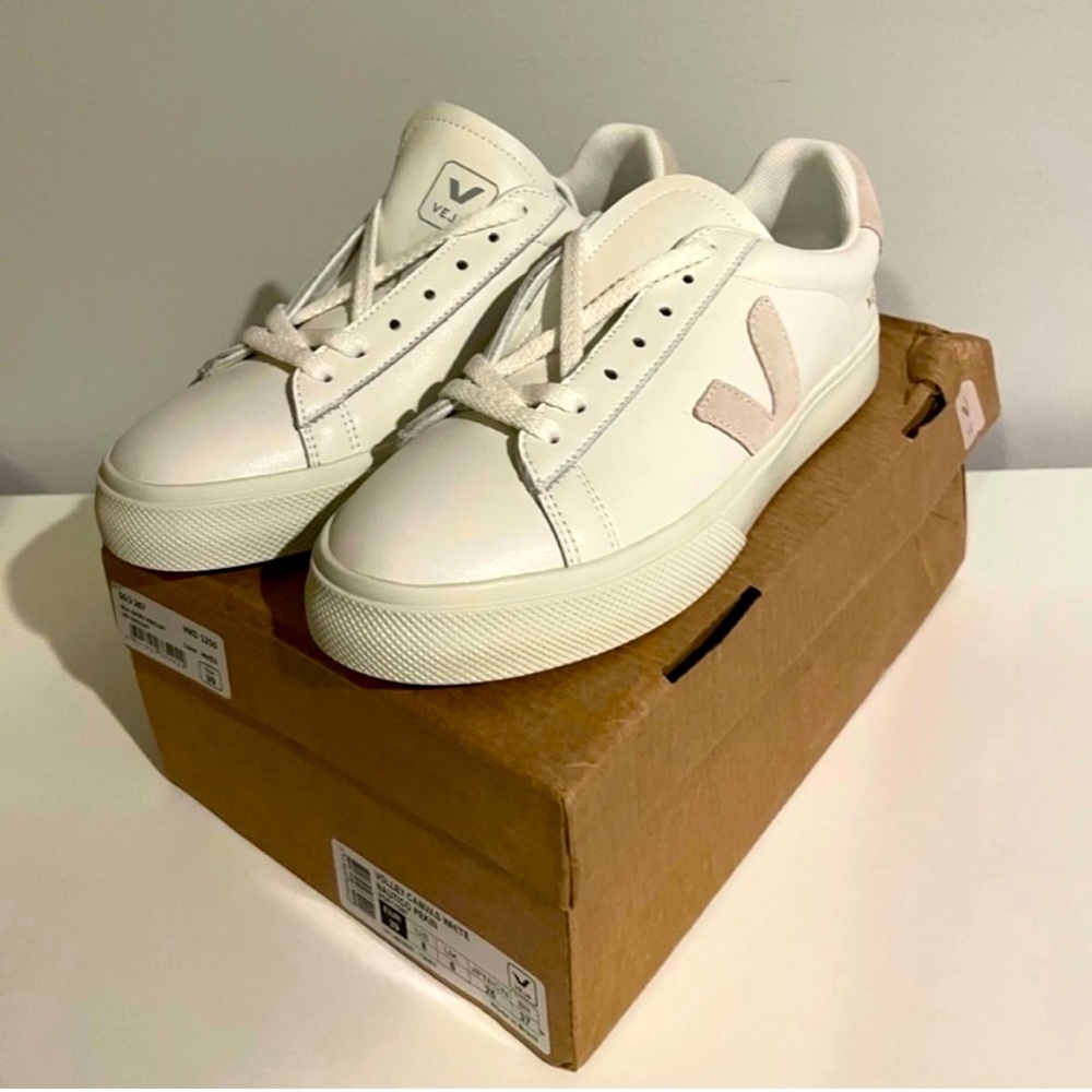 Veja Campo Women's Sneakers